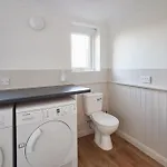 Host & - Prospect Retreat *