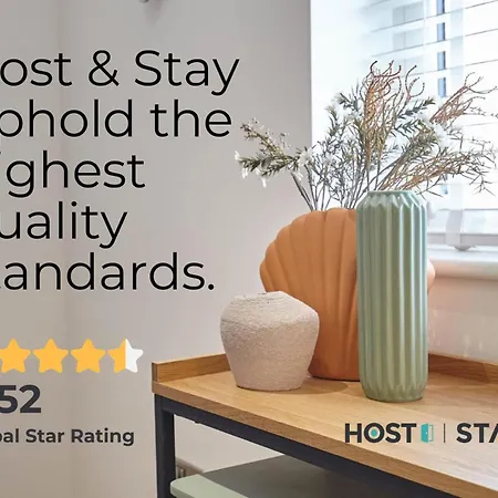 Host & - Prospect Retreat *